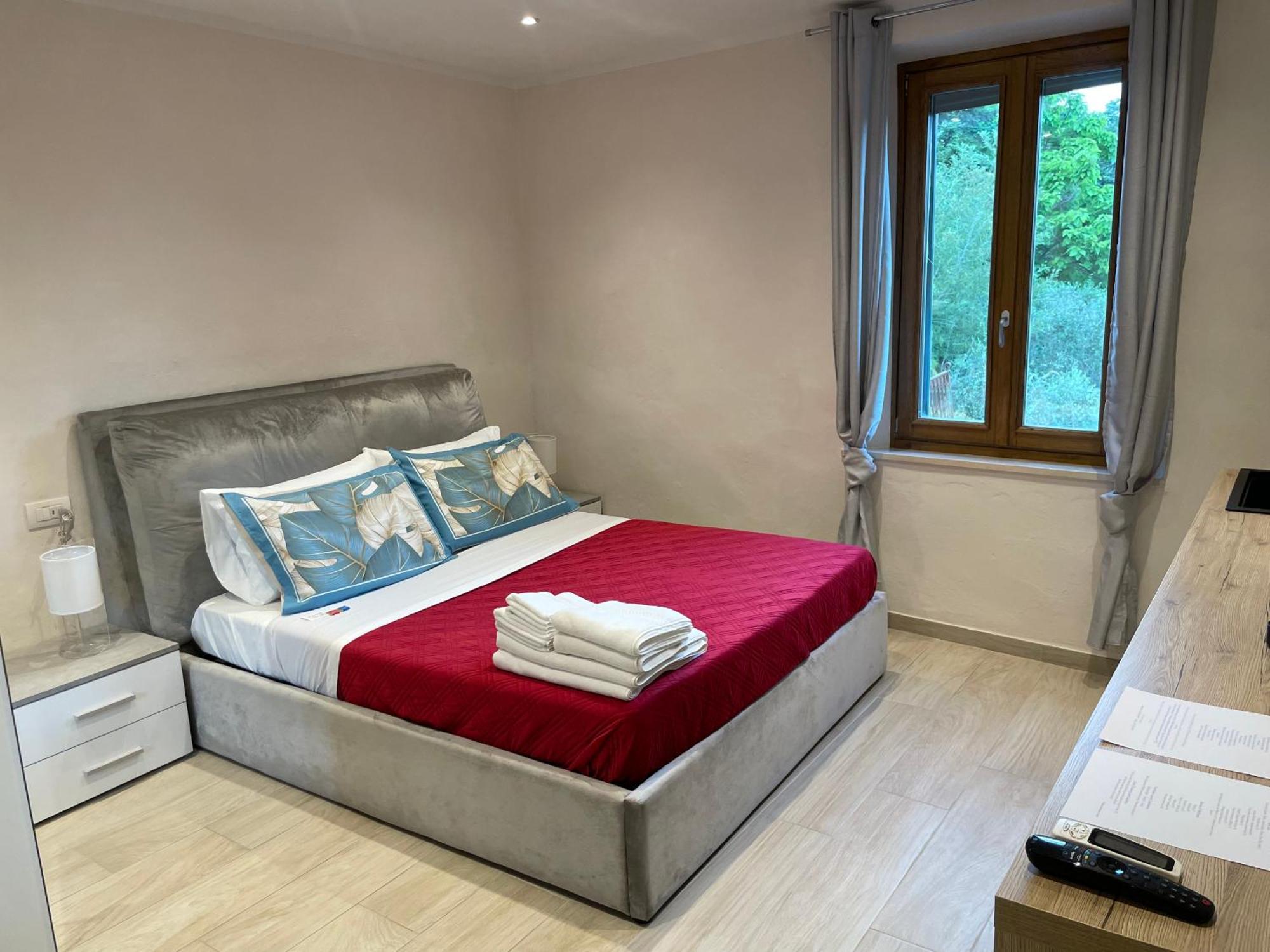 Resort Panoramico Canale Suite - Private Parking - Natural Park Синалунга Екстериор снимка