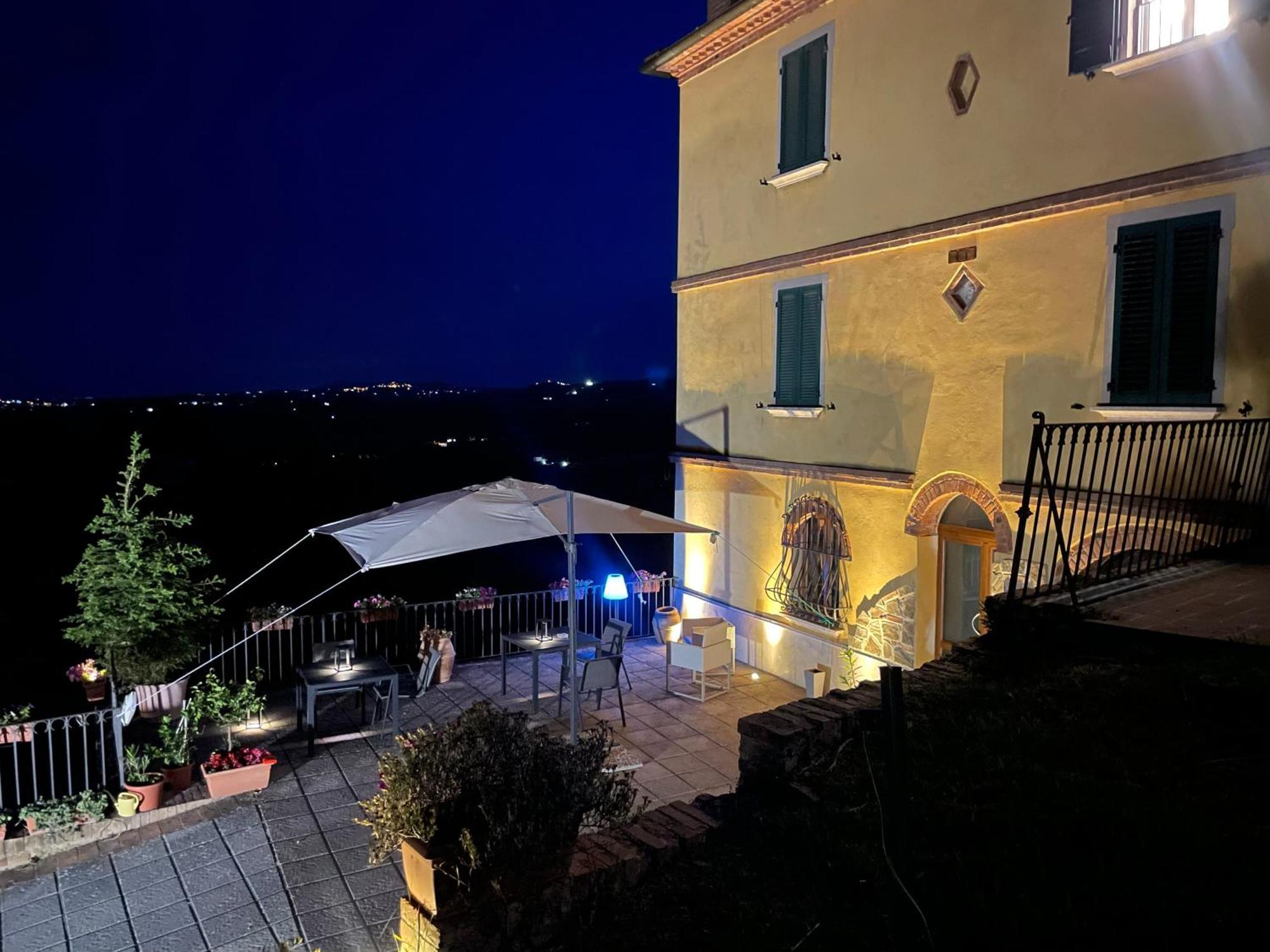 Resort Panoramico Canale Suite - Private Parking - Natural Park Синалунга Екстериор снимка